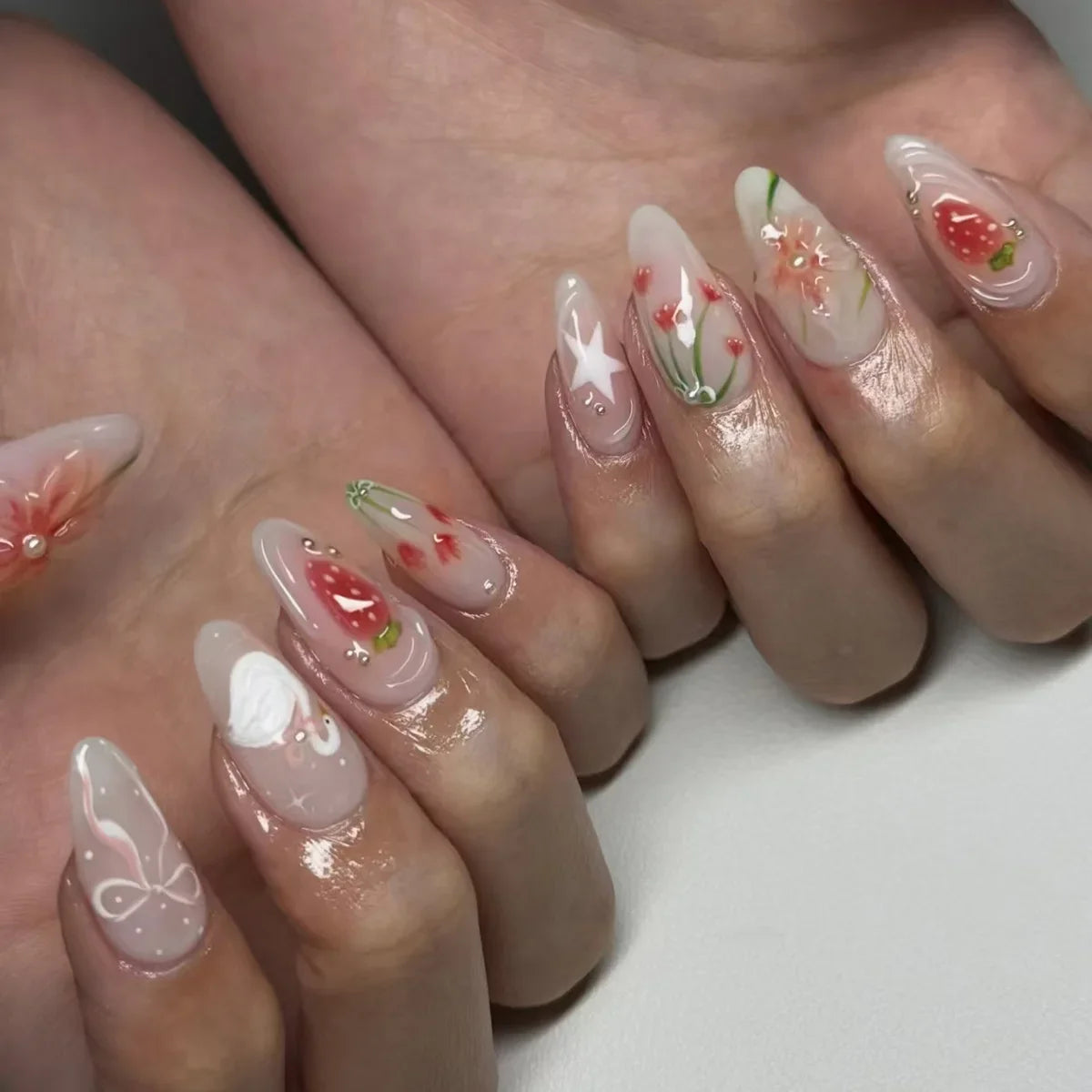 24pcs Sweet Letter Press On Nails Cute Cherry Bowknots Ladybug Strawberry Decor False Nails Blush Pink Almond Fake Nail