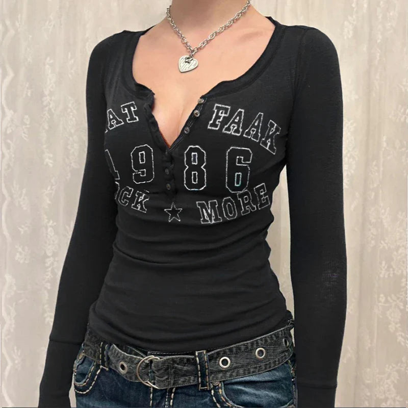 Black T-shirt Letter Print Streetwear Long Sleeves O-Neck Bodycon Top Button Casual Slim Tees Female
