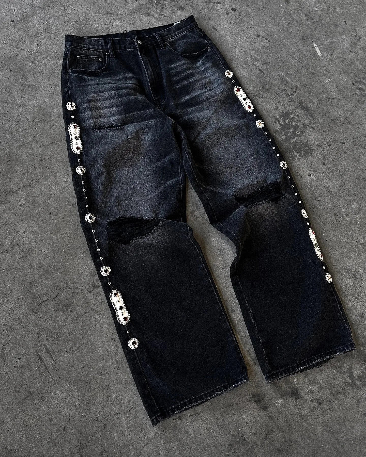 Vintage Cherry Blossom Black Knight Embroidery Jeans Y2k Retro Baggy Straight Denim Pants Blue Wash Jean Clothing Streetwear