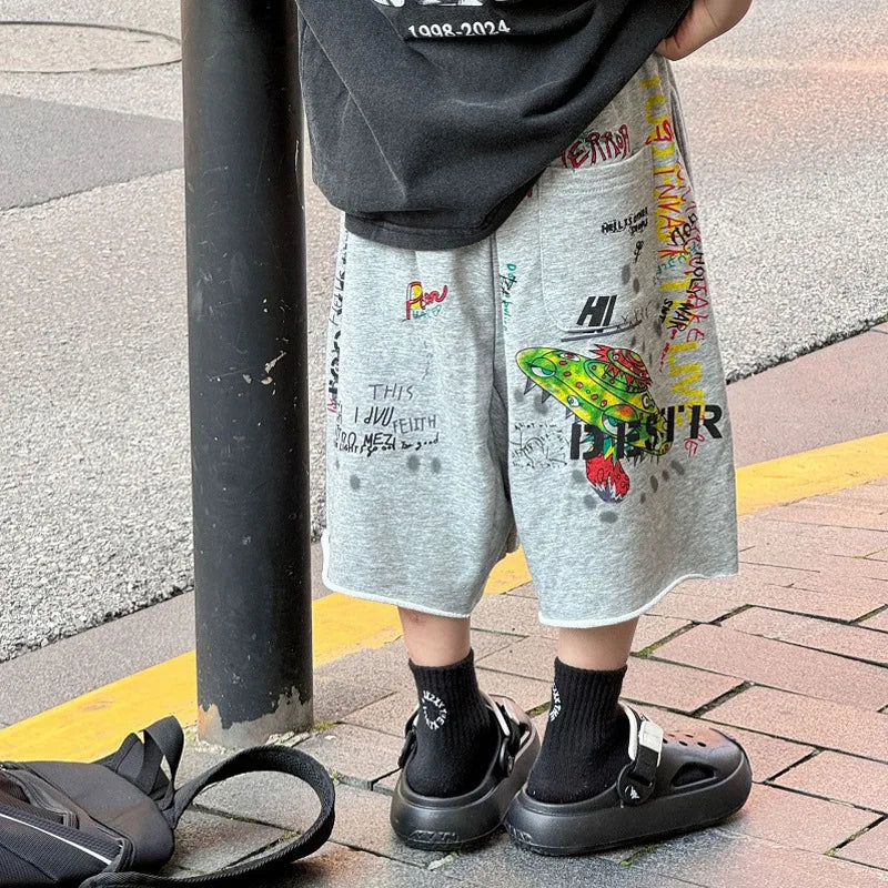 Korean Edition Boys' Trendy Cool Versatile Graffiti Casual Sports Pants Children's Stylish Shorts Trendy