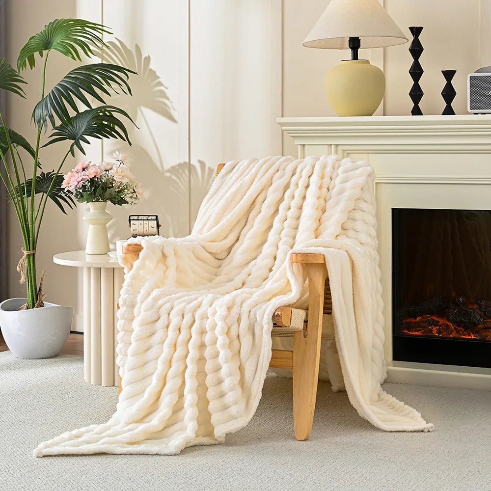 Flannel blanket, imitation rabbit fur blanket, soft