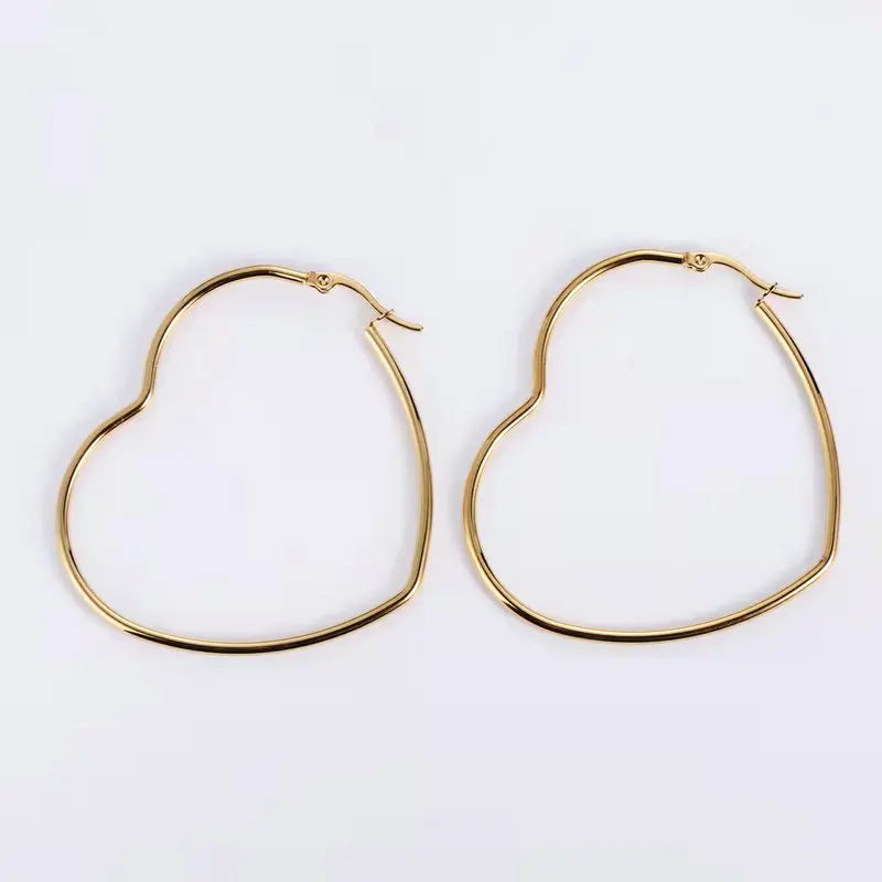 Trendy 1Pair Lovely Personality Exaggerated Hollow Heart Design Earring Cuff