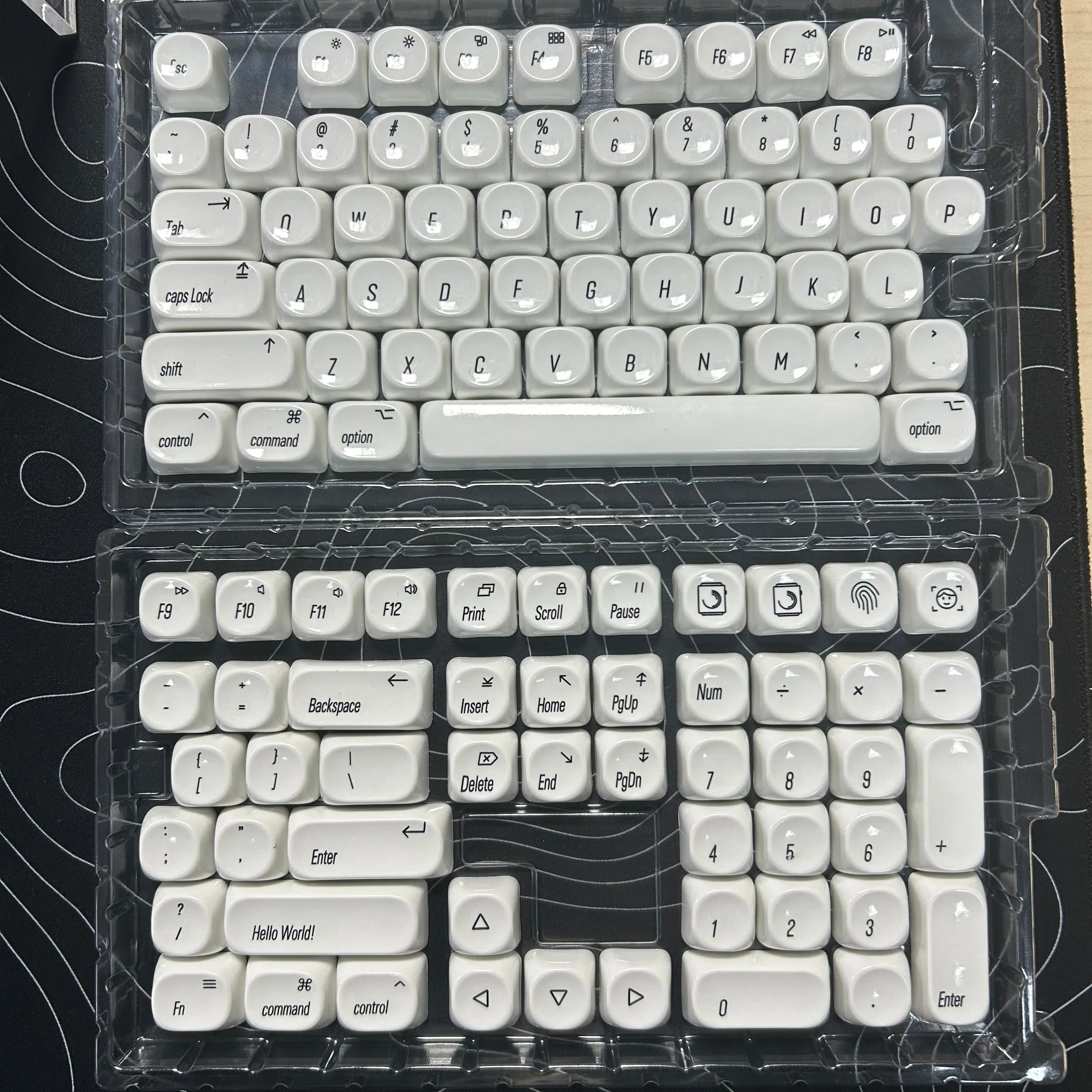 Pink Cat Dye Sublimation PBT Keycaps 136 Keys MOA Profile Keyboard Keycaps