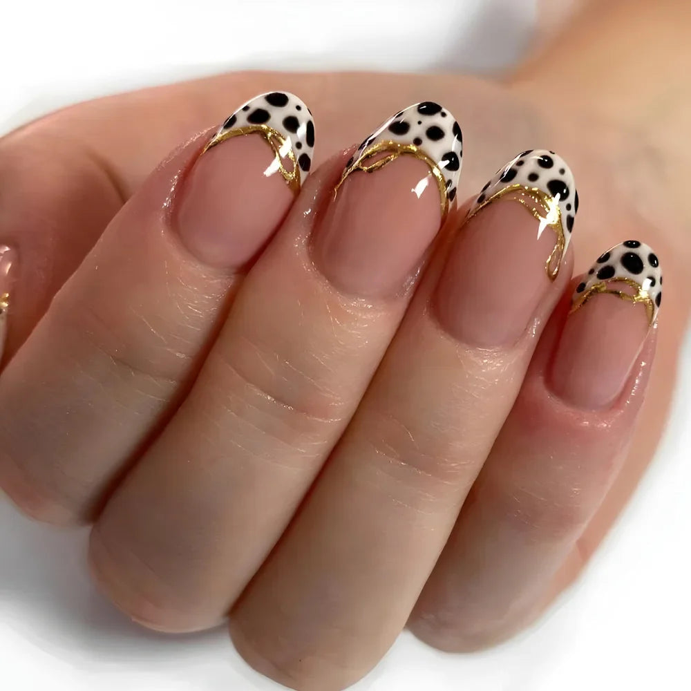 24Pcs Mid-length French Almond Press on Fake Nails with Red Smudge Star Design False Nails Art Datachable Full Cover Nails Tips