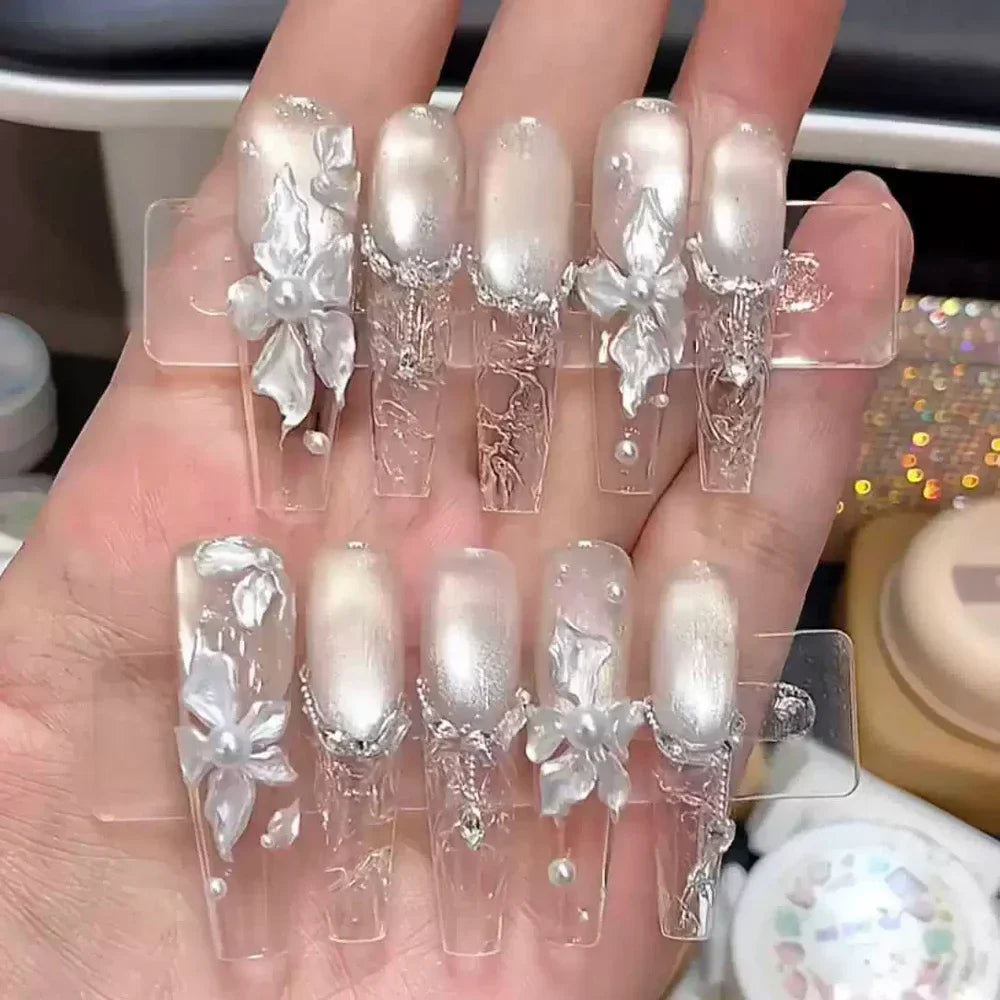 10Pcs Gentle Handwork Press On Nails French Style Flowers Butterfly Rhinestone Pearl Design Detachable False Nails Gift