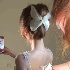 High-Grade Retro Simple Mesh Butterfly Hair Clip