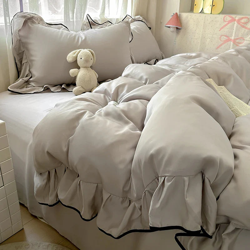 1 lace solid-color duvet cover, comfortable guest room duvet cover, simple