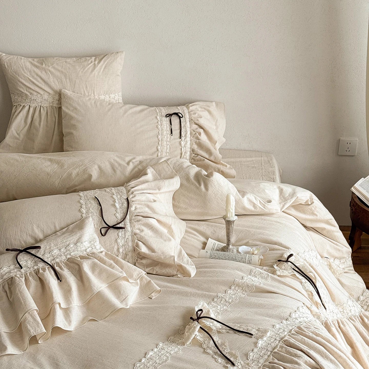 Double-layered Ruffles Lace Bow Princess Bedding Set Cotton Linen Blend Duvet Cover Set Flat/Fitted Bed Sheet Pillowcases 4Pcs