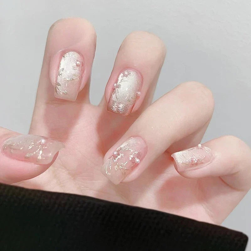 24Pcs Glitter Diamond Press On Nails Sweet Cute Girl Acrylic Nails Full Cover Short Square Fake Nails Wearable Manicure Nail Tip