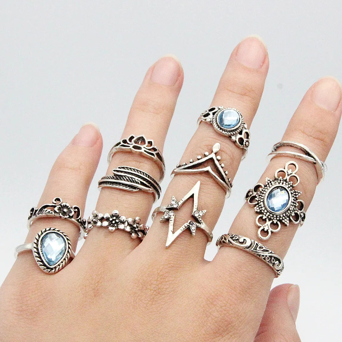 11pcs/set Bohemia Vintage Silver Gothic Aesthatic Vintage Carved Feathers Flowers Leaves Butterfly Ring set