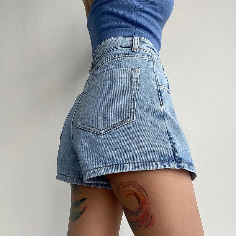 Elegant Slimming High-waisted A- line Denim Shorts Light Color Two-piece Illusion Design Slim Fit