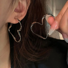 Trendy 1Pair Lovely Personality Exaggerated Hollow Heart Design Earring Cuff