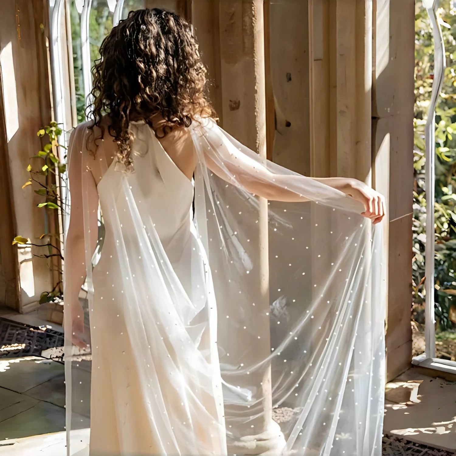 Elegant Beaded Pearl Bridal Cape Veil Off Shoulder Bolero Shawl Wedding Jacket
