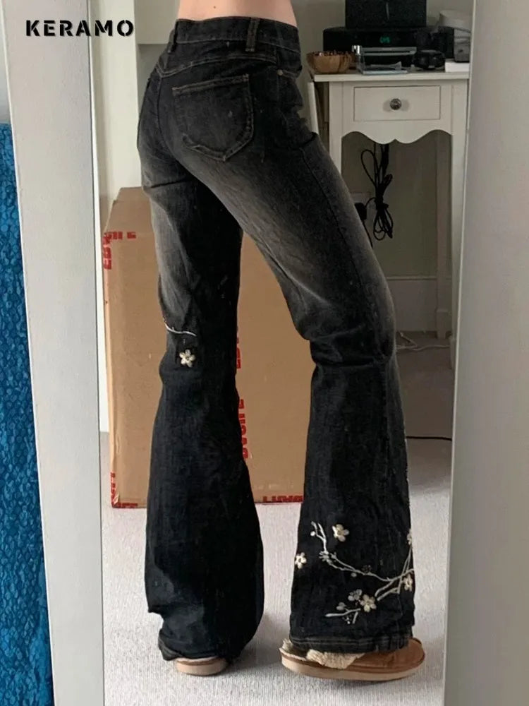 Weekeep Floral Embroidery Jeans Vintage 2000s Low Rise Flared Jeans Retro y2k Baggy Denim Pants High Street Basic Trousers