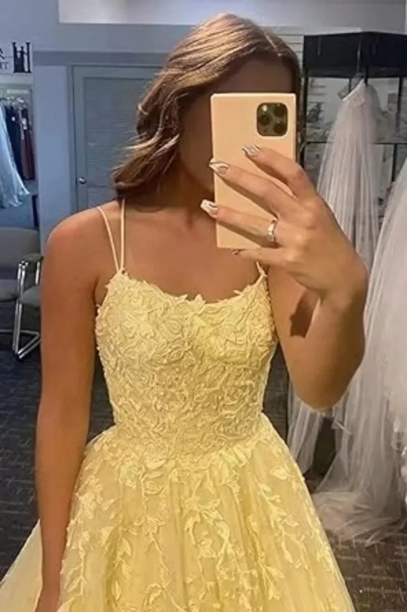 Tulle Spaghetti Straps Prom Dresses Long Lace Appliques Ball Gowns