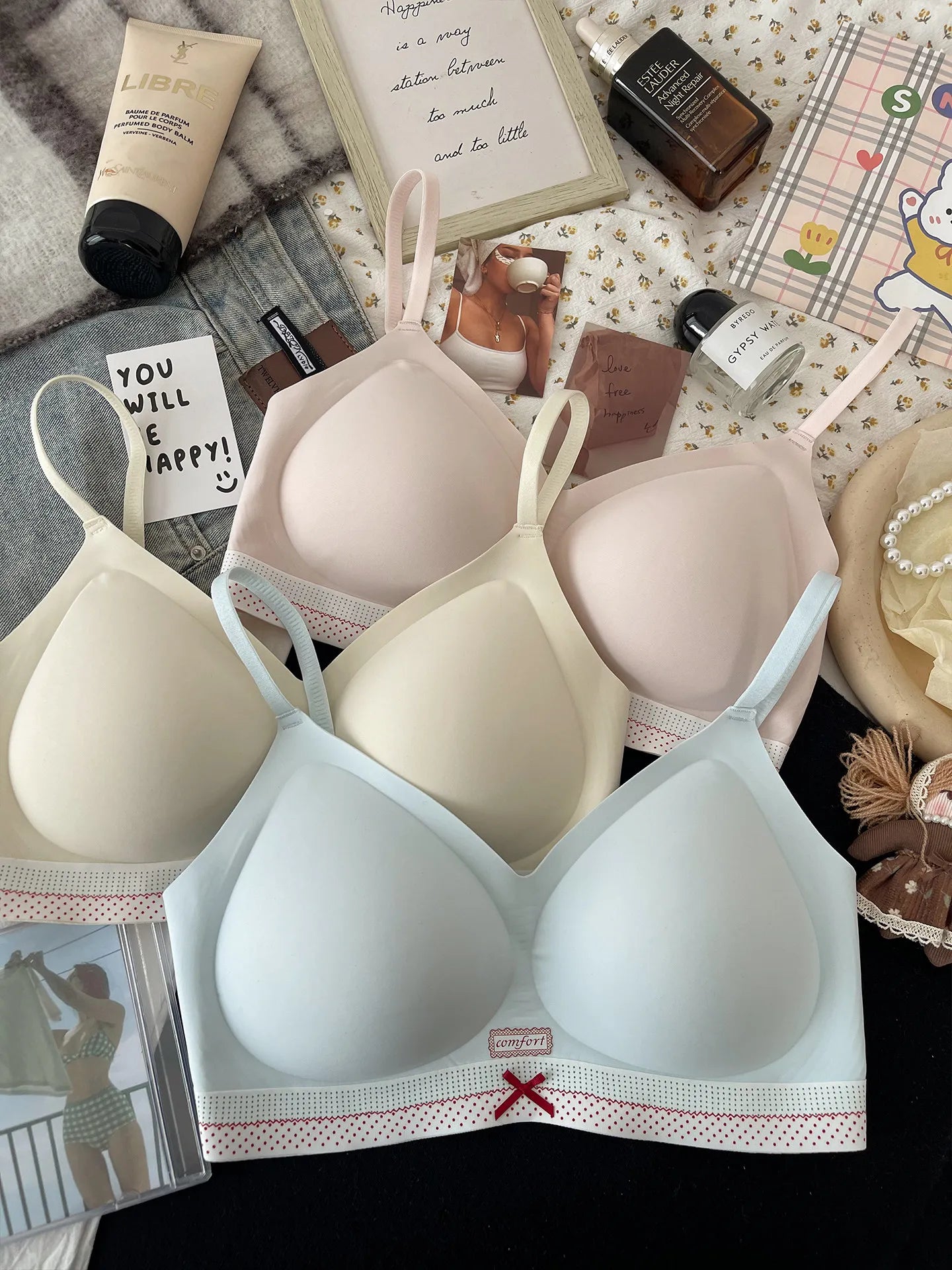 Seamless women's lingerie