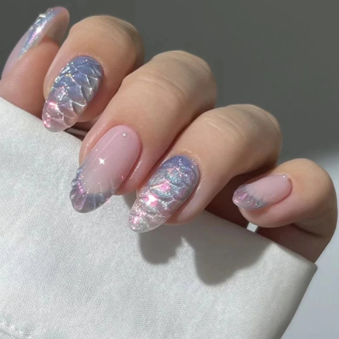 Fish Scale Glitter Powder Long Pointed Fake Nail Shell Pearl Cat Eye Starfish Ripple False Nails Art Charm Press on Nails