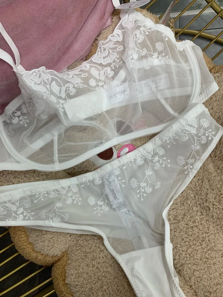Sexy Chain Lace Ultra-Thin Underwear
