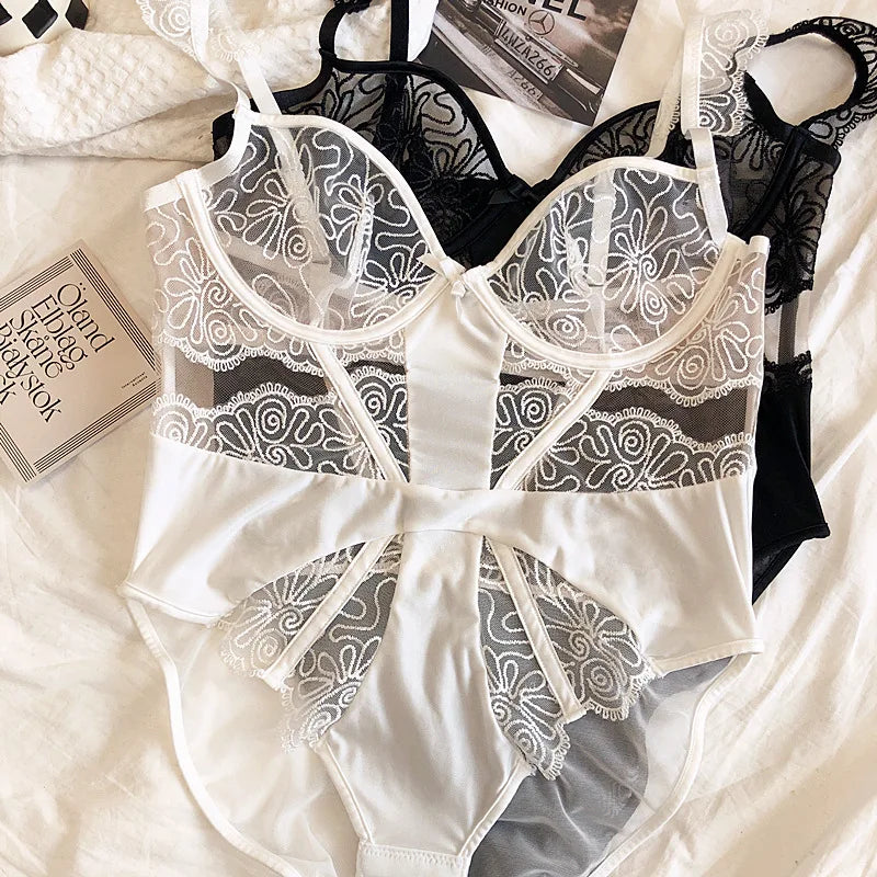 Sexy Embroidered Body Sculpting Bodysuit Lace Perspective Ultra-thin No Steel Rings Gathering Bra One-Piece Underwear