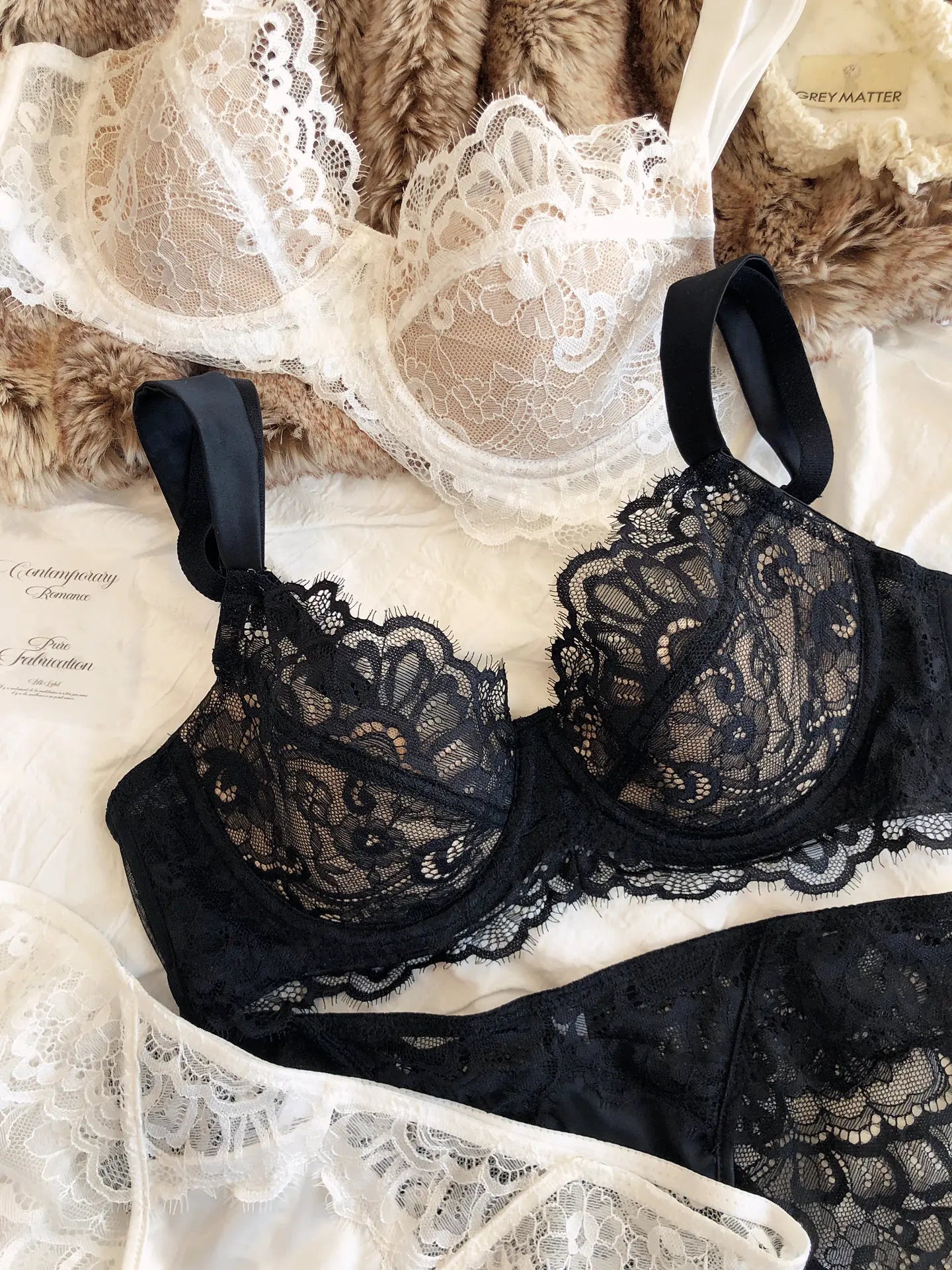 Sexy Lace Lightweight Push-Up Soft Underwire Bra Set