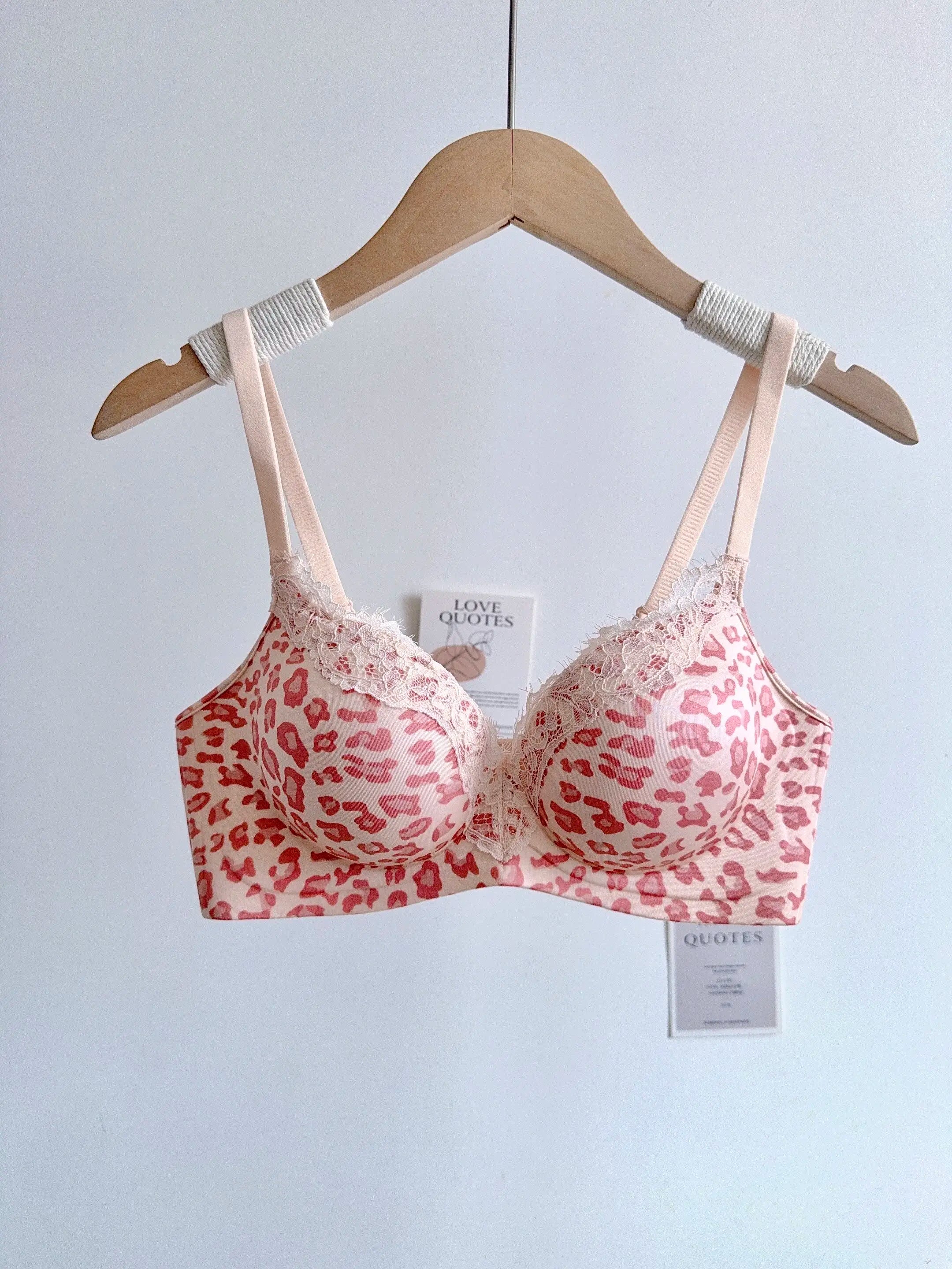 Sexy Lace Pink Leopard Print Women's Bra Set