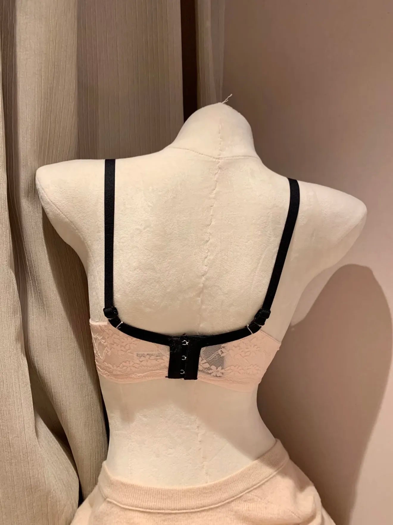 Sexy Pure Desire Style Lace Bra