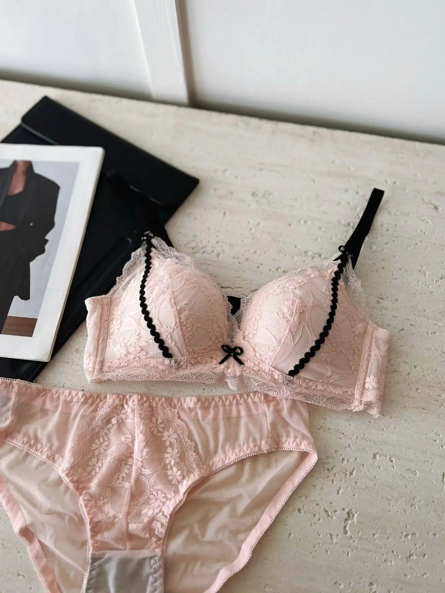 Sexy Pure Desire Style Lace Bra