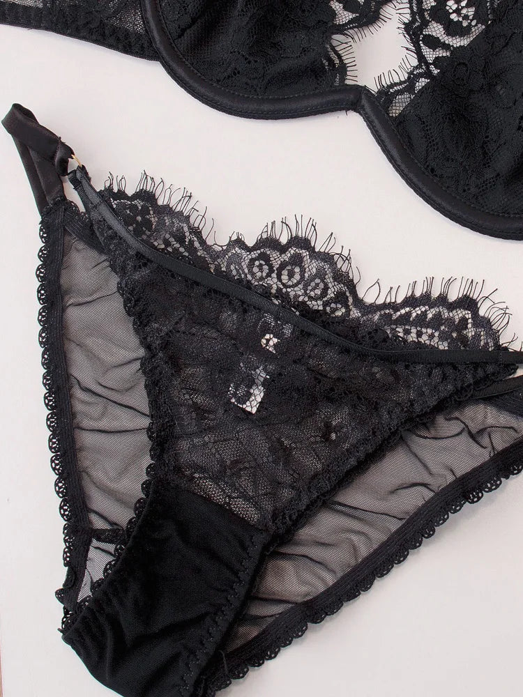 Sexy lace temperament womanly bra Set