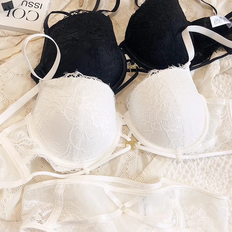 Sexy memory steel ring small chest gathered lace bra Set