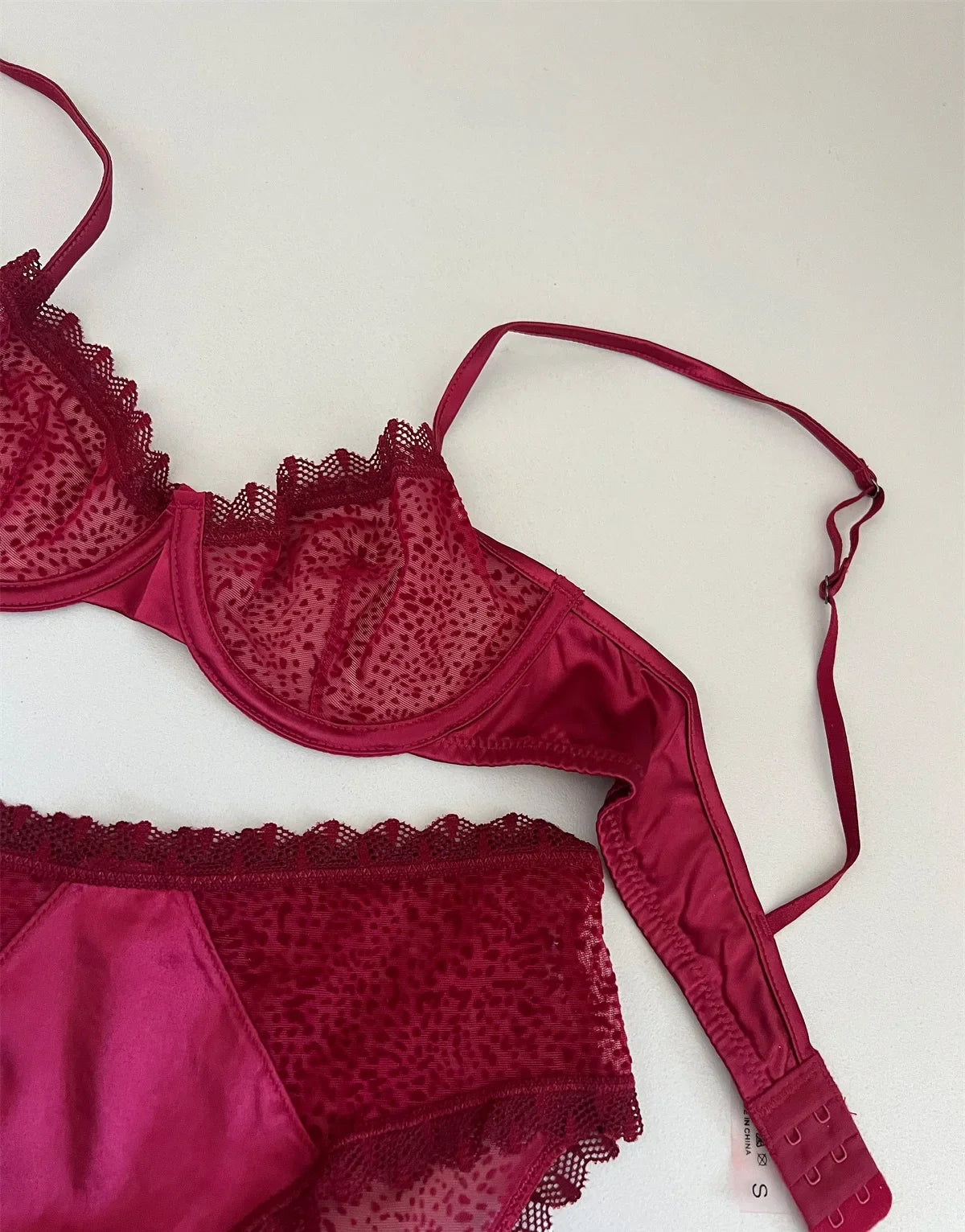 Sexy velvet lace bra Underwear