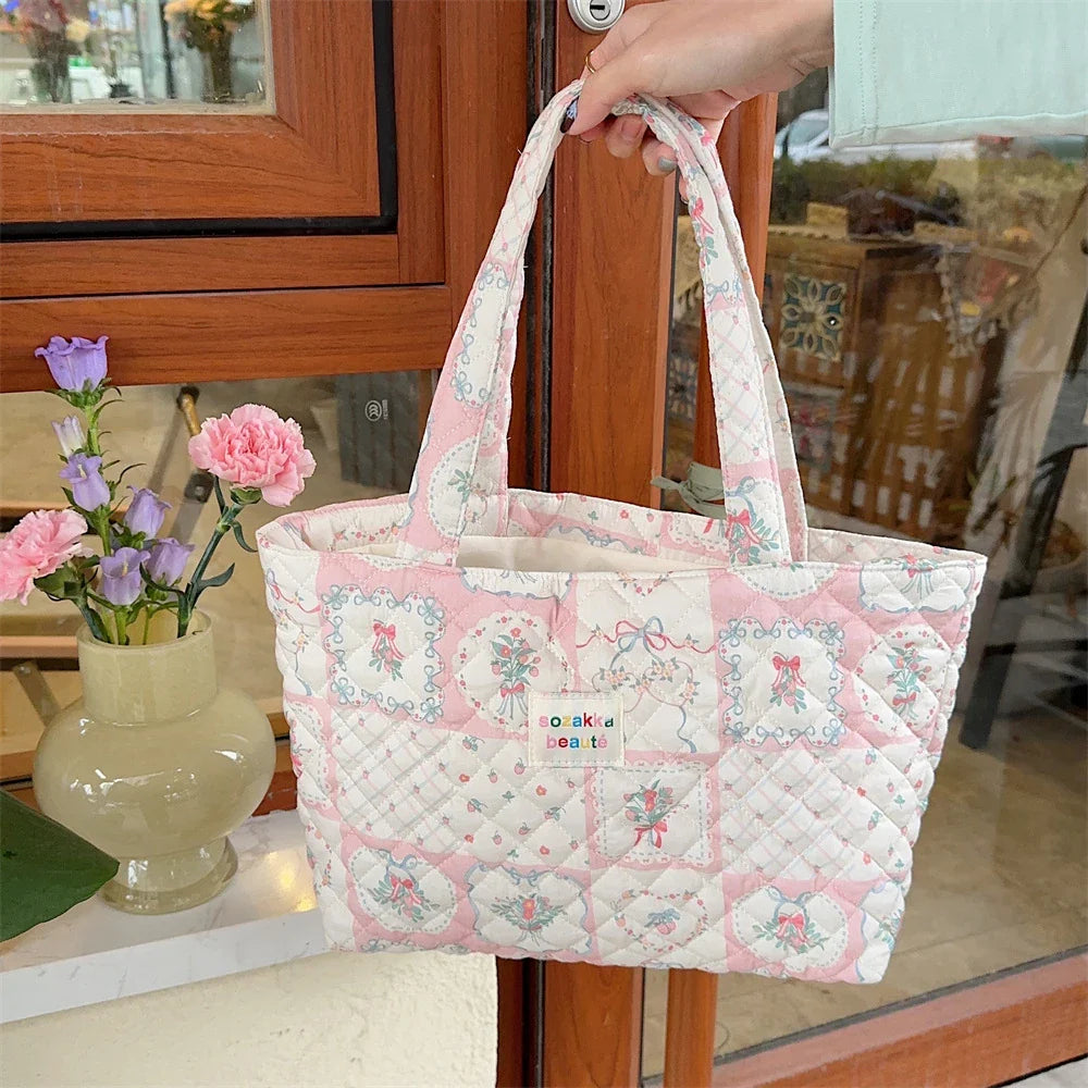 Cartoon Print Shoulder Bag Large Capacity Ladies Tote Handbags Soft Quilted Travel Shopping Bags Girls Book Bag