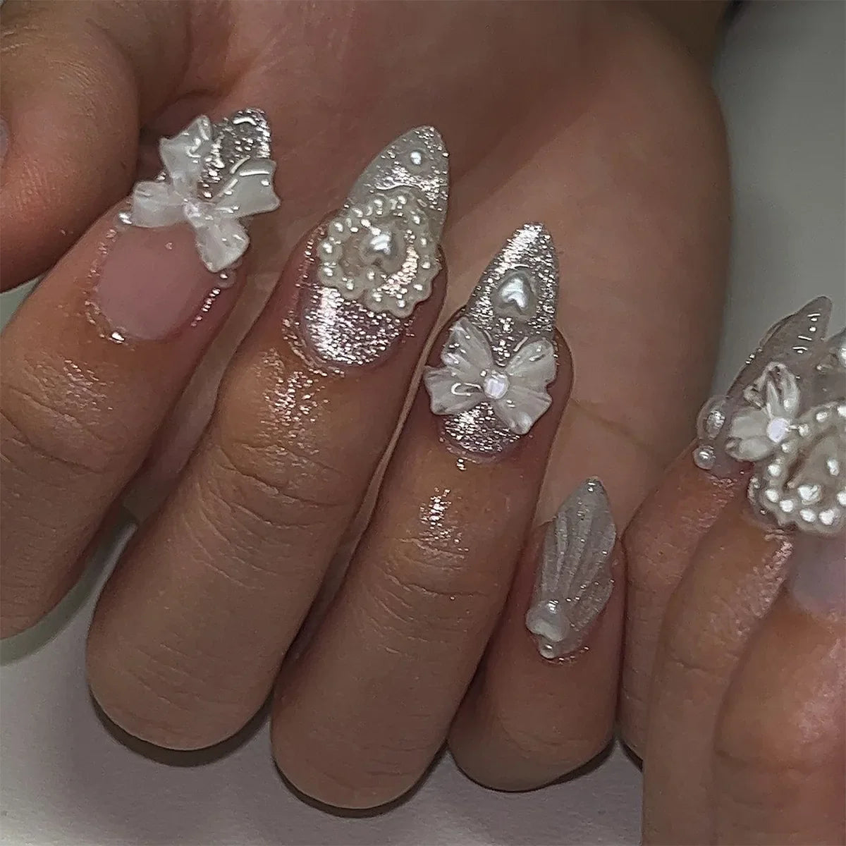 24pcs Sweet False Nail Patches Detachable Fake Nail Tips With Bowknots Love Heart Pearl Design Pink Almond Korean Press On Nail