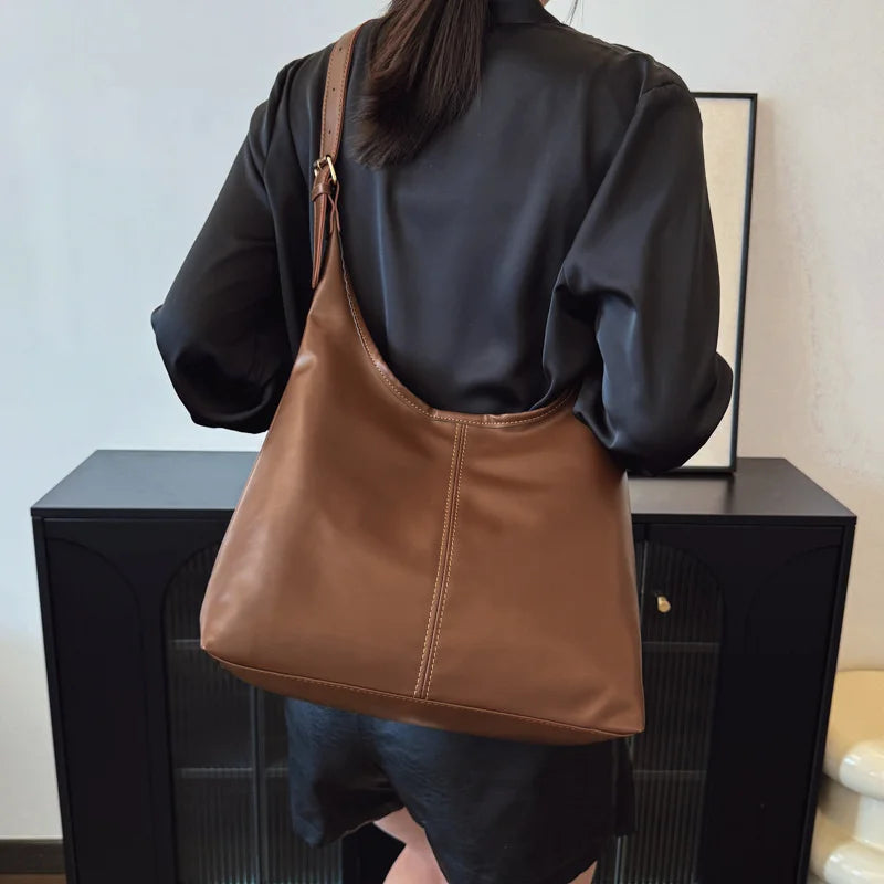 Vintage Large Capacity Shoulder Bag