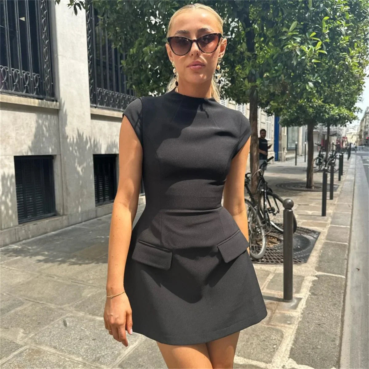Slim Fit Hollow Mini Dress Y2K Sleeveless A- LINE Black Dress High Street Commute Elegant Dresses