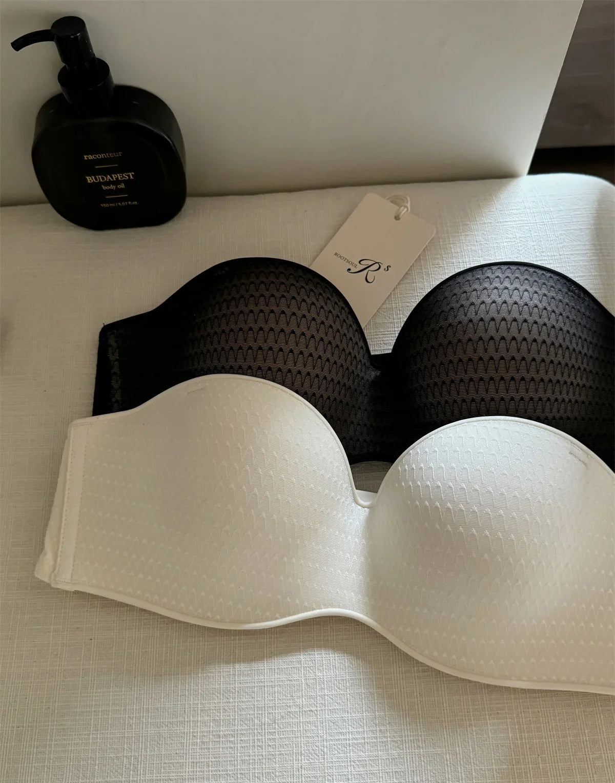 Shoulder straps removable non-marking large breasts show small Underwear