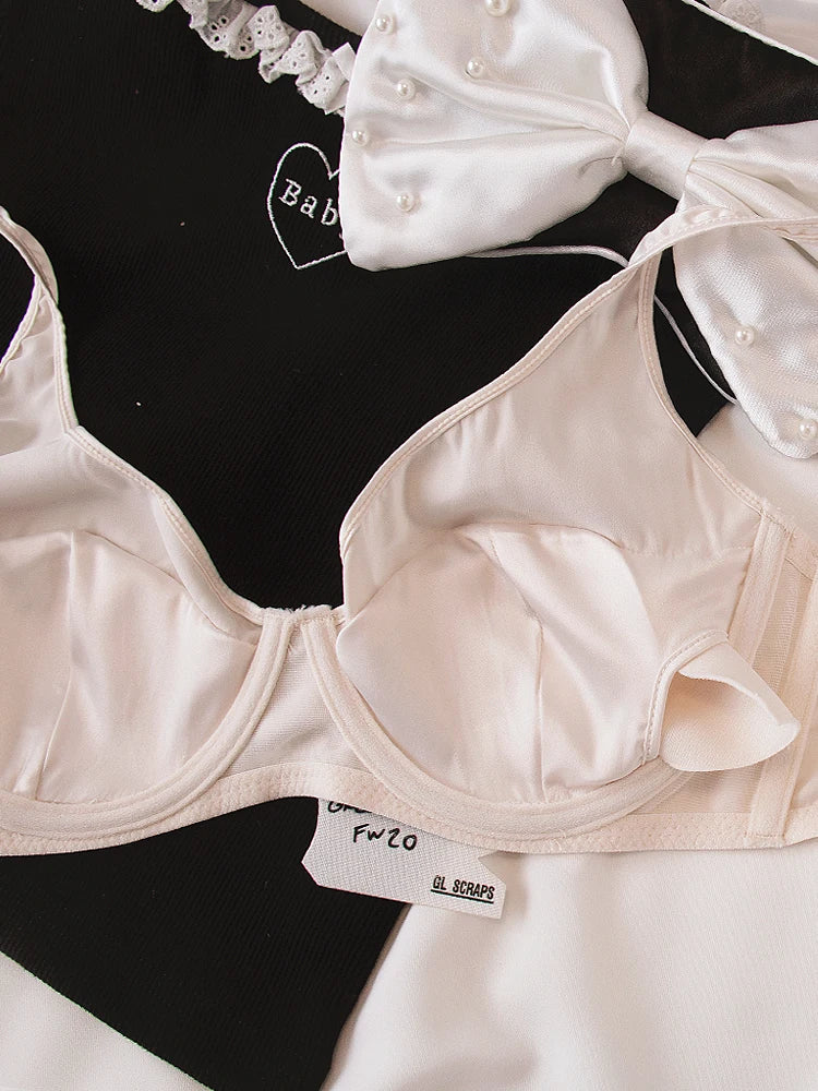 Simple girl thin lingerie with briefs suit women bras without steel ring satin lace Underwear