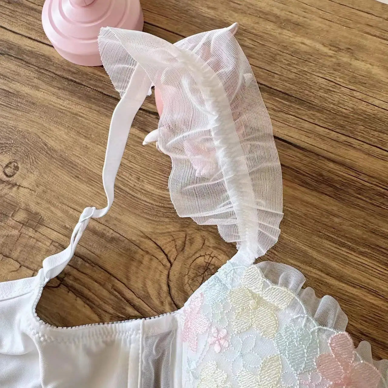 Super-beautiful sunflower lingerie embroidery three-color thin cup college students teenage girls bra Set