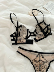 Temperament good transparent lingerie panty suit  lace Underwear