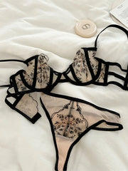 Temperament good transparent lingerie panty suit  lace Underwear