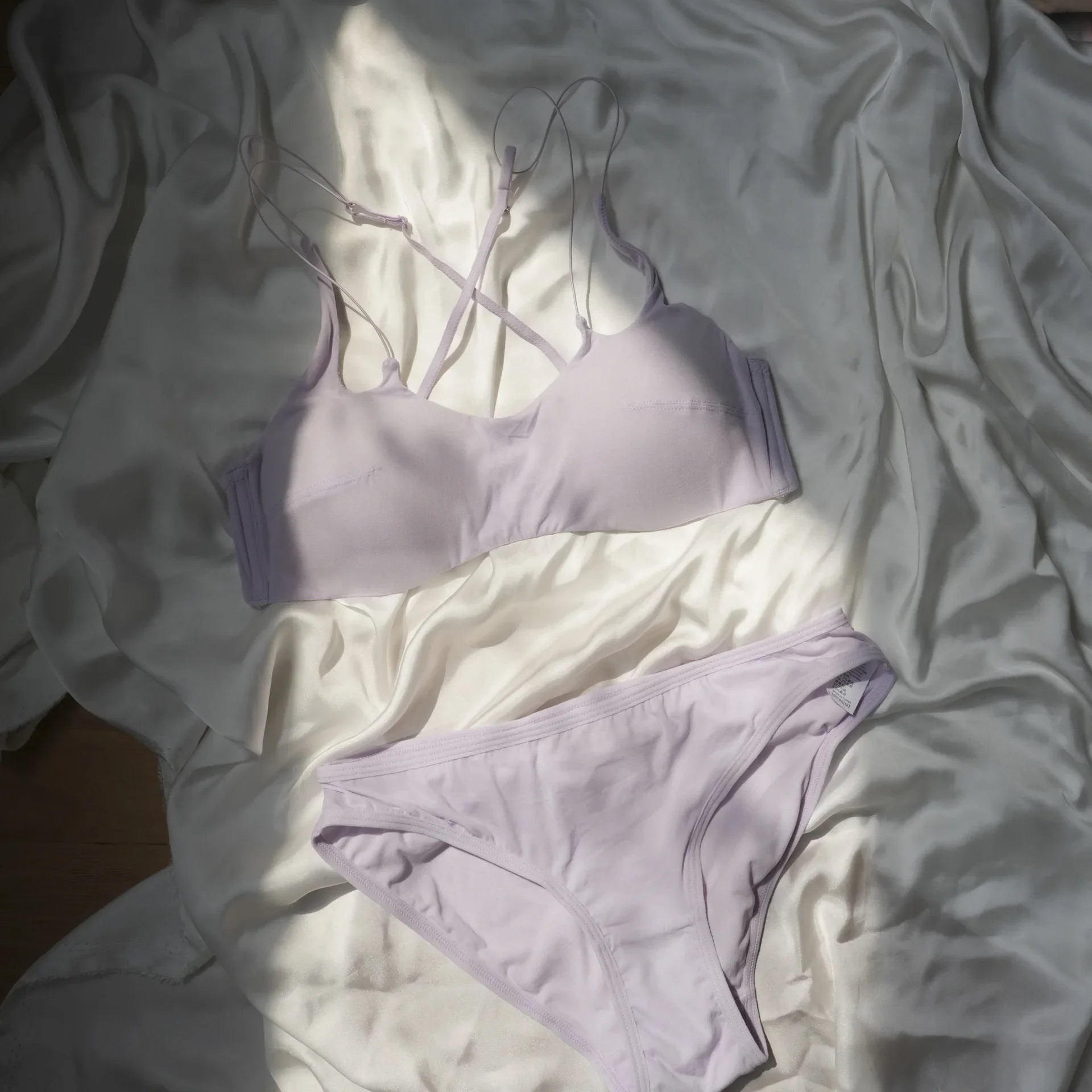 Thin and sexy lingerie with thin shoulder straps Underwear