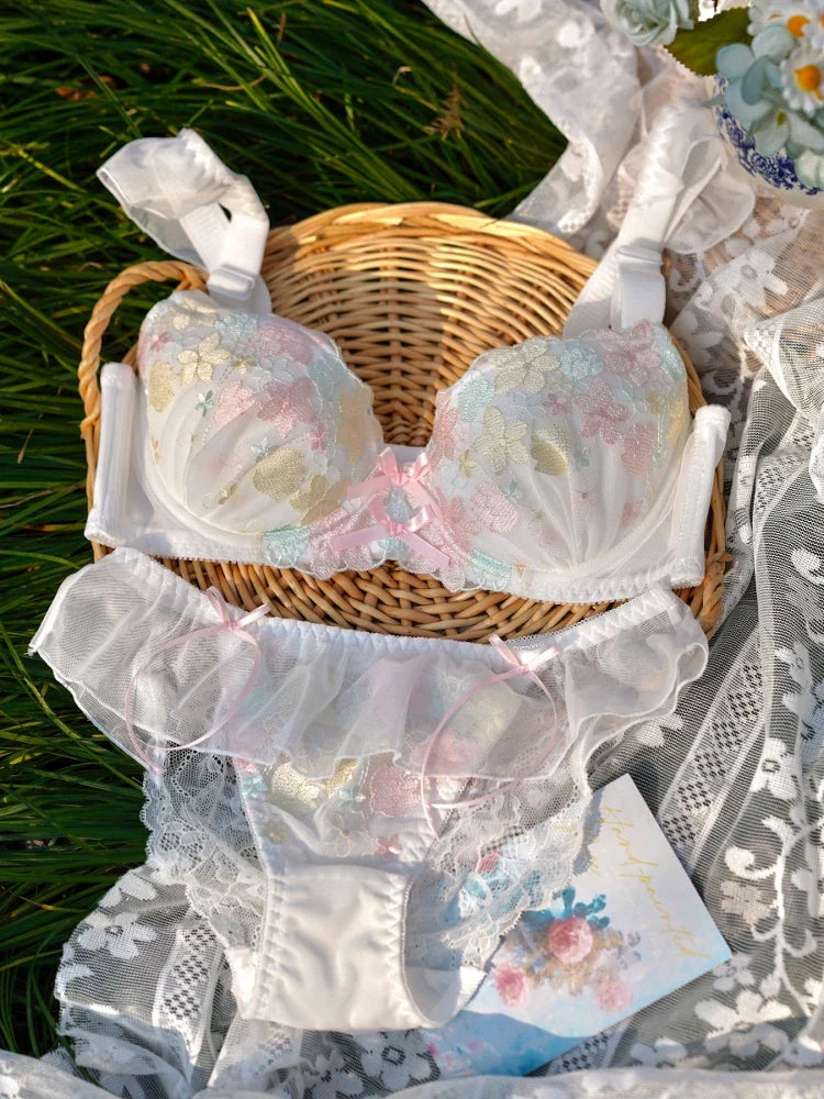 Thin cup floral embroidery large bra Underwear