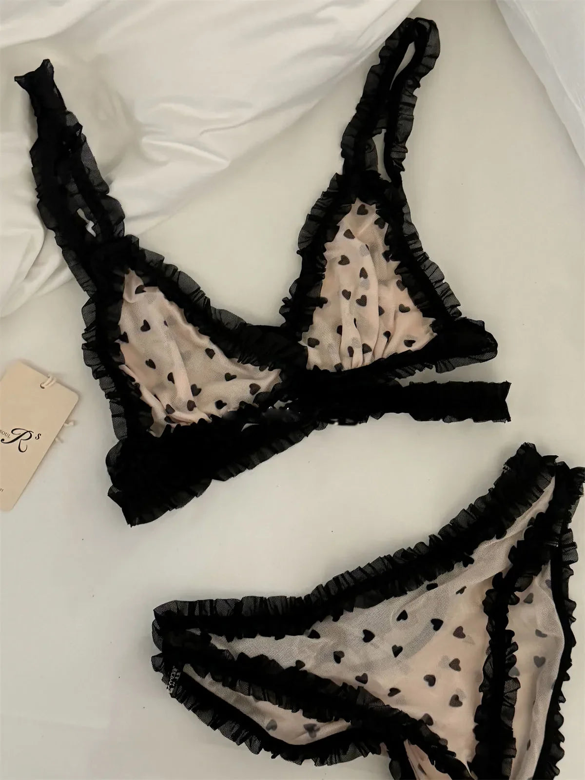 Vintage velvet niche lace sexy lingerie women thin section without steel ring top Underwear