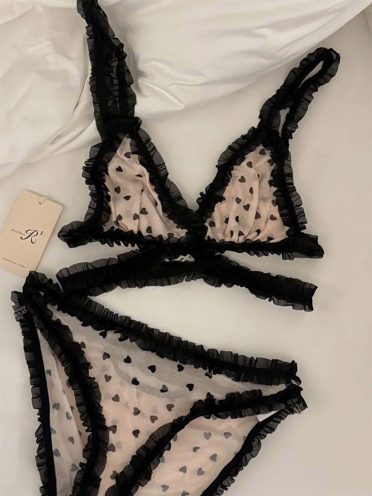 Vintage velvet niche lace sexy lingerie women thin section without steel ring top Underwear