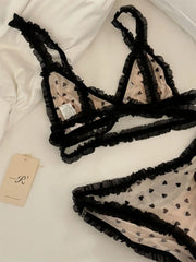 Vintage velvet niche lace sexy lingerie women thin section without steel ring top Underwear