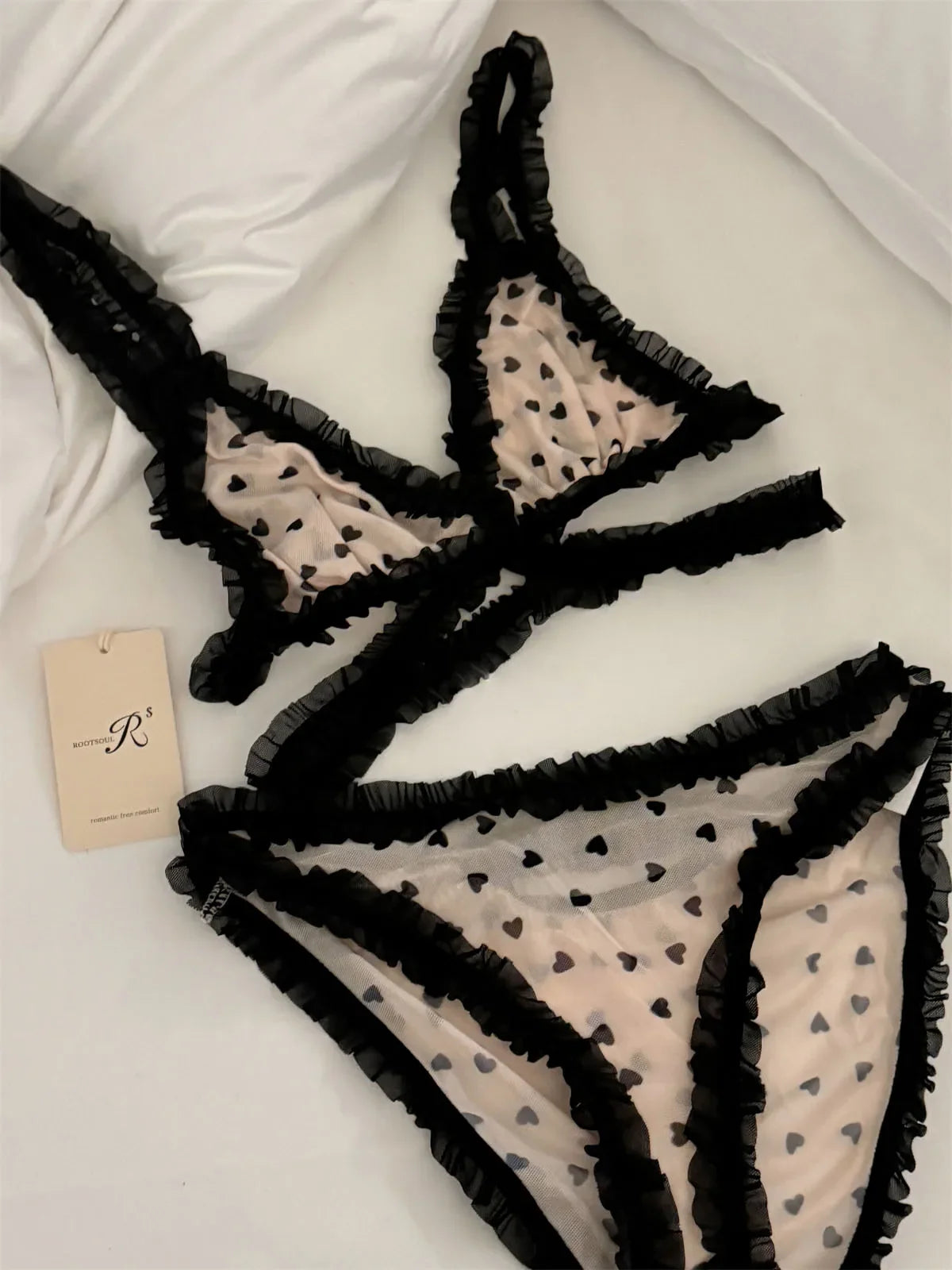 Vintage velvet niche lace sexy lingerie women thin section without steel ring top Underwear