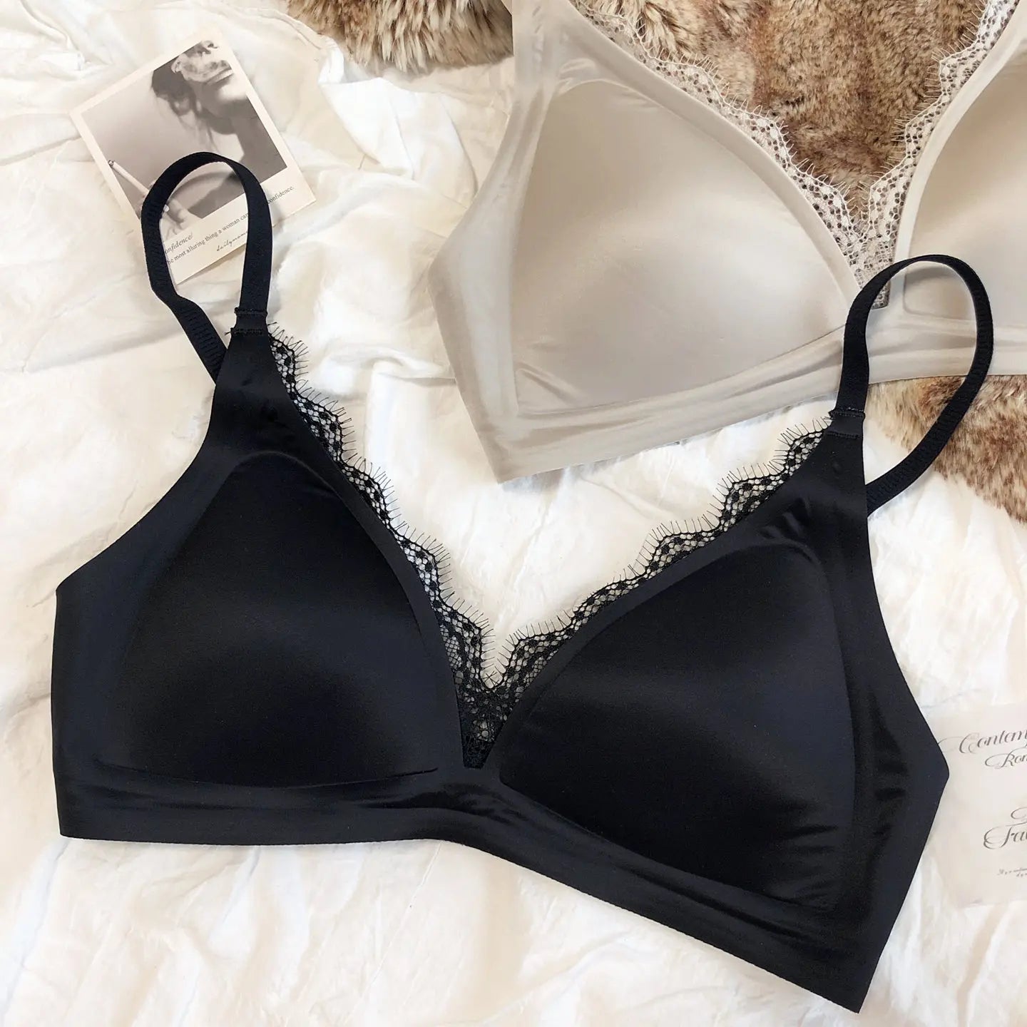 Women Seamless Lace Lingerie French Thin Cup Silk Satin Bra Sexy Deep V Push Up Bras Breathable Intimates Underwear