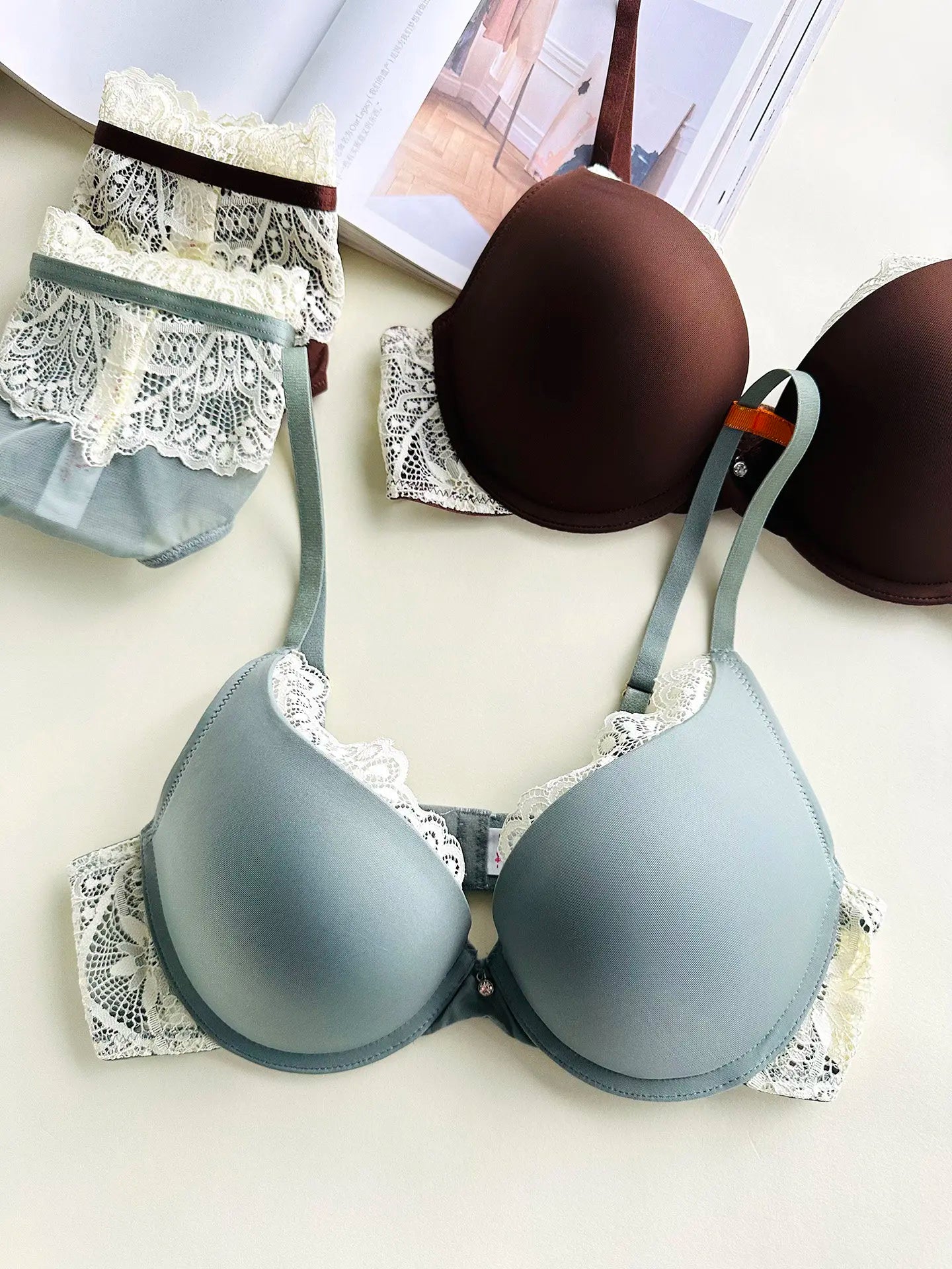 Women's Push-Up Bra