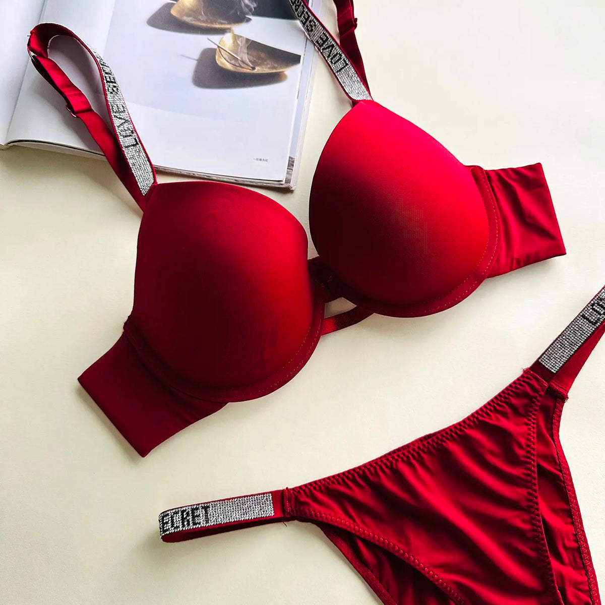 Women's Smooth Seamless Push-Up Bra Set