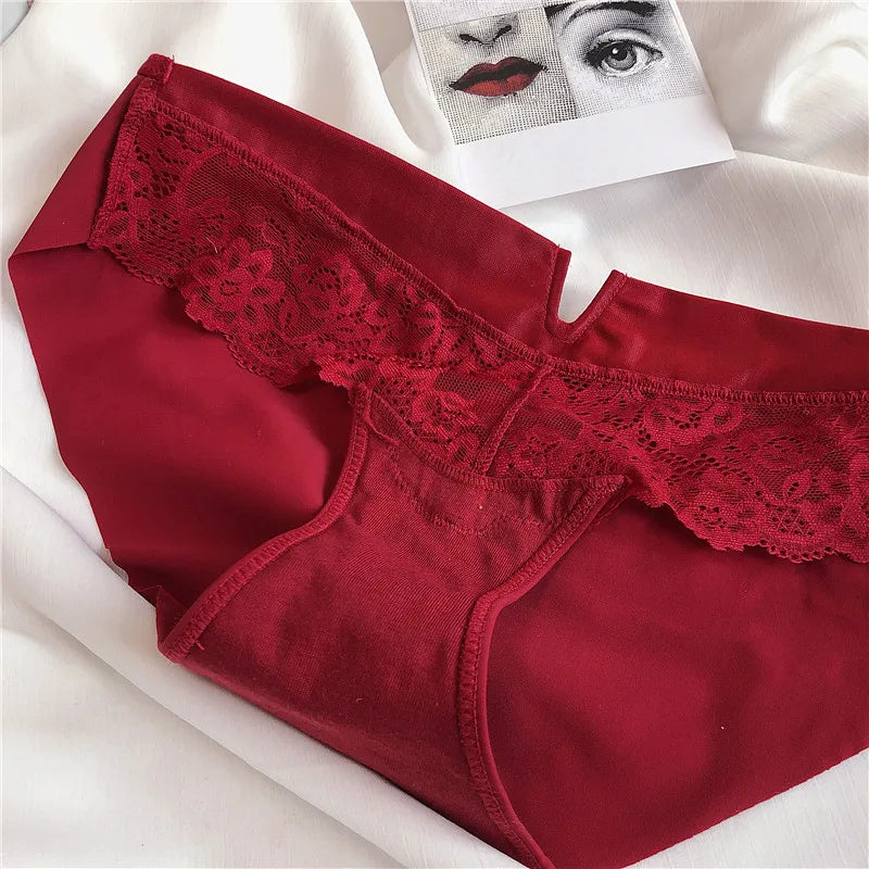 Wriufred Lace underwire gathered sexy bra Set